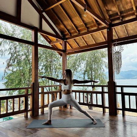 Flowers & Fire Yoga Garden Gili Air Luaran gambar
